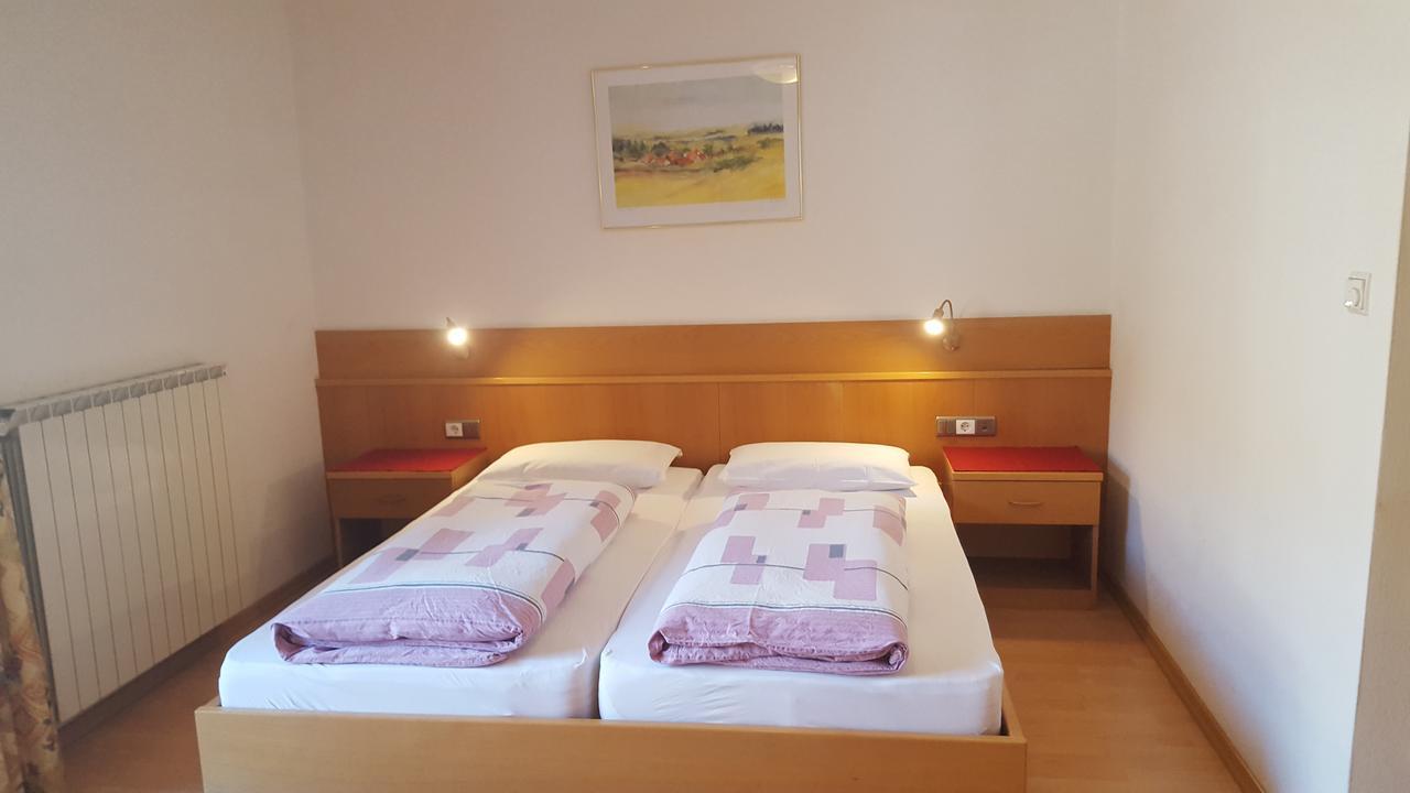 Hotel Schoberhof Velturno Exteriör bild