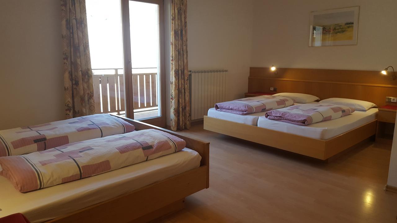 Hotel Schoberhof Velturno Exteriör bild